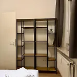 公寓 Gemuetliche 3-zimmer-wohnung Mit Parkplatz 伊策霍