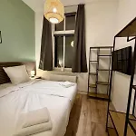 公寓 Gemuetliche 3-zimmer-wohnung Mit Parkplatz