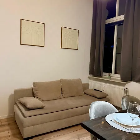 Gemuetliche 3-zimmer-wohnung Mit Parkplatz