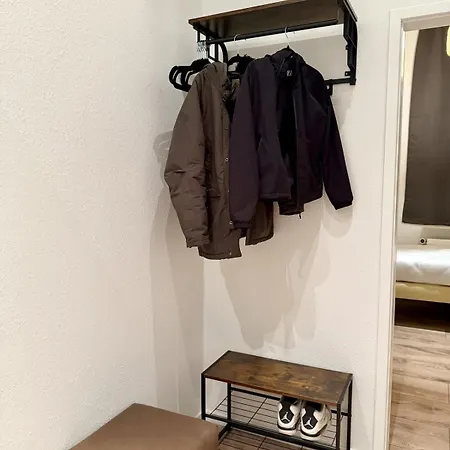 Gemuetliche 3-zimmer-wohnung Mit Parkplatz إتسهويه