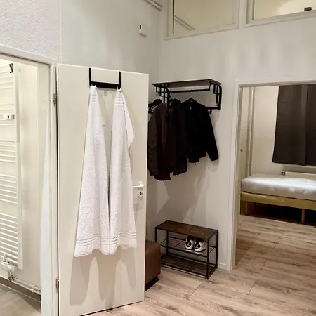 Gemuetliche 3-zimmer-wohnung Mit Parkplatz Apartment *