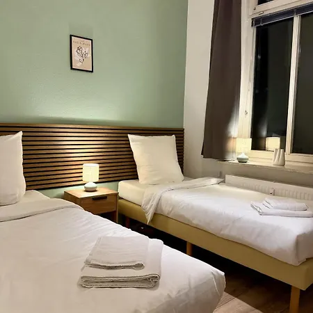 Gemuetliche 3-zimmer-wohnung Mit Parkplatz Apartment *