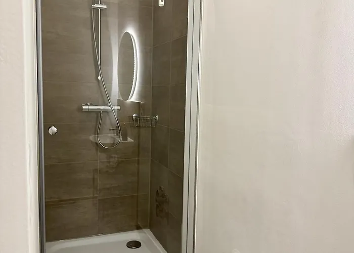 Gemuetliche 3-zimmer-wohnung Mit Parkplatz